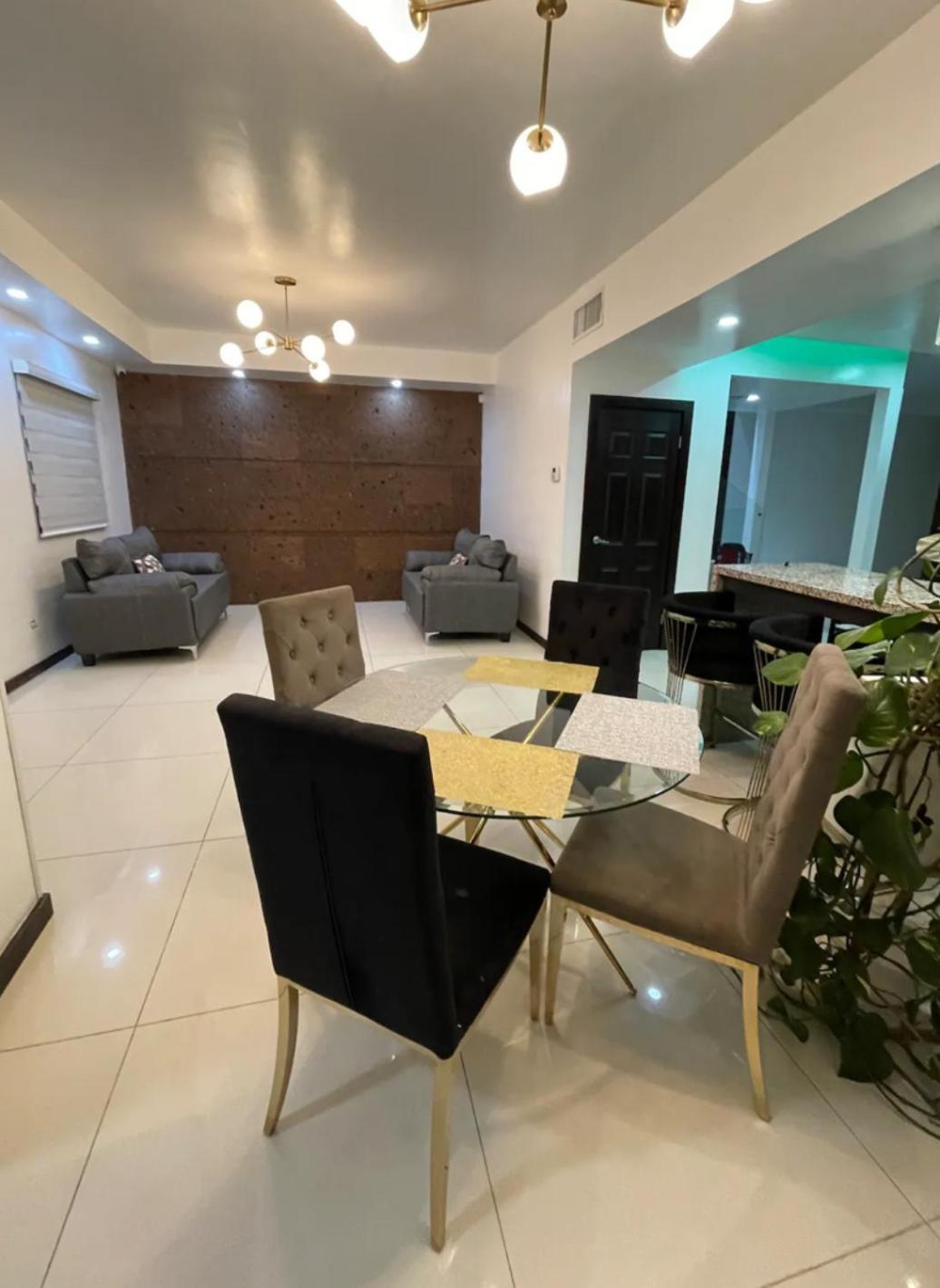 Casa Dominguez Βίλα Σιουδάδ Χουάρες Εξωτερικό φωτογραφία